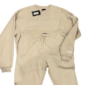 BooHooMAN Limited Sweatsuit Set